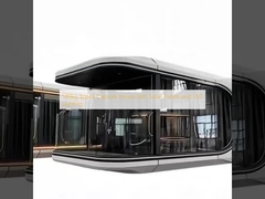 500kg Kapsuła kosmiczna Dom z panelami słonecznymi i oświetleniem LED