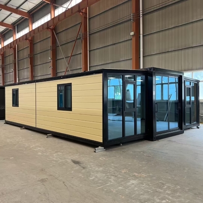 kupować 40ft Expandable Container Home with Bull 30*30 Flat Lamp 2200mm Fold Size and 5900*6300*2480mm Extended Size online manufacture