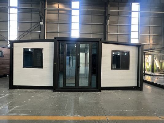 Zkładany kontener o długości 20 stóp z pełną galwanizowaną ramą główną, 75 mm panelami kanapkowymi EPS i wydajnością sejsmiczną poziomu 8 dla rozszerzalnego domu kontenerowego